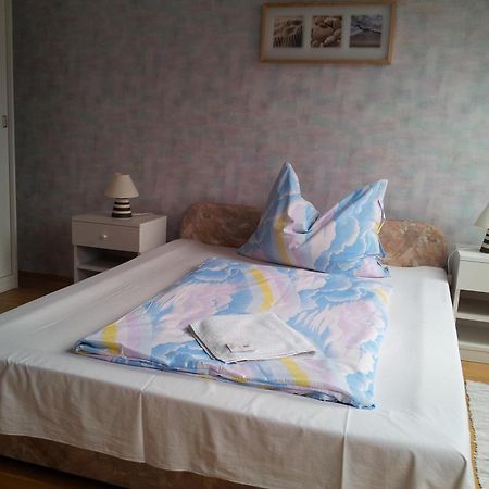 Bed and Breakfast Agi Panzio Obuda Budapest Exterior foto